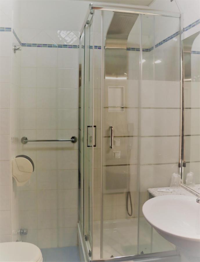 Hotel Galant Венария Реале Екстериор снимка